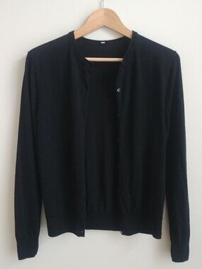 Muji M 90% wool 10% silk classic back cardigan sweater